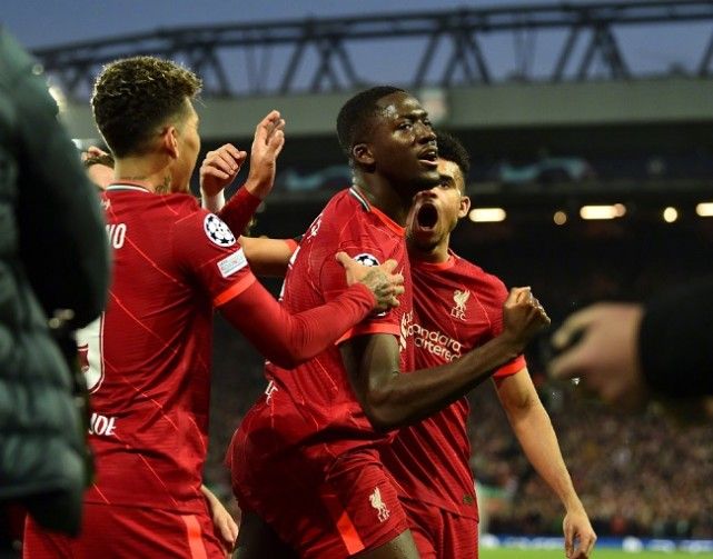 华体会app-皇马轻取本菲卡，萨拉赫乌龙送礼世界杯